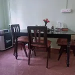 Benirosa Homestay Apartments 2
