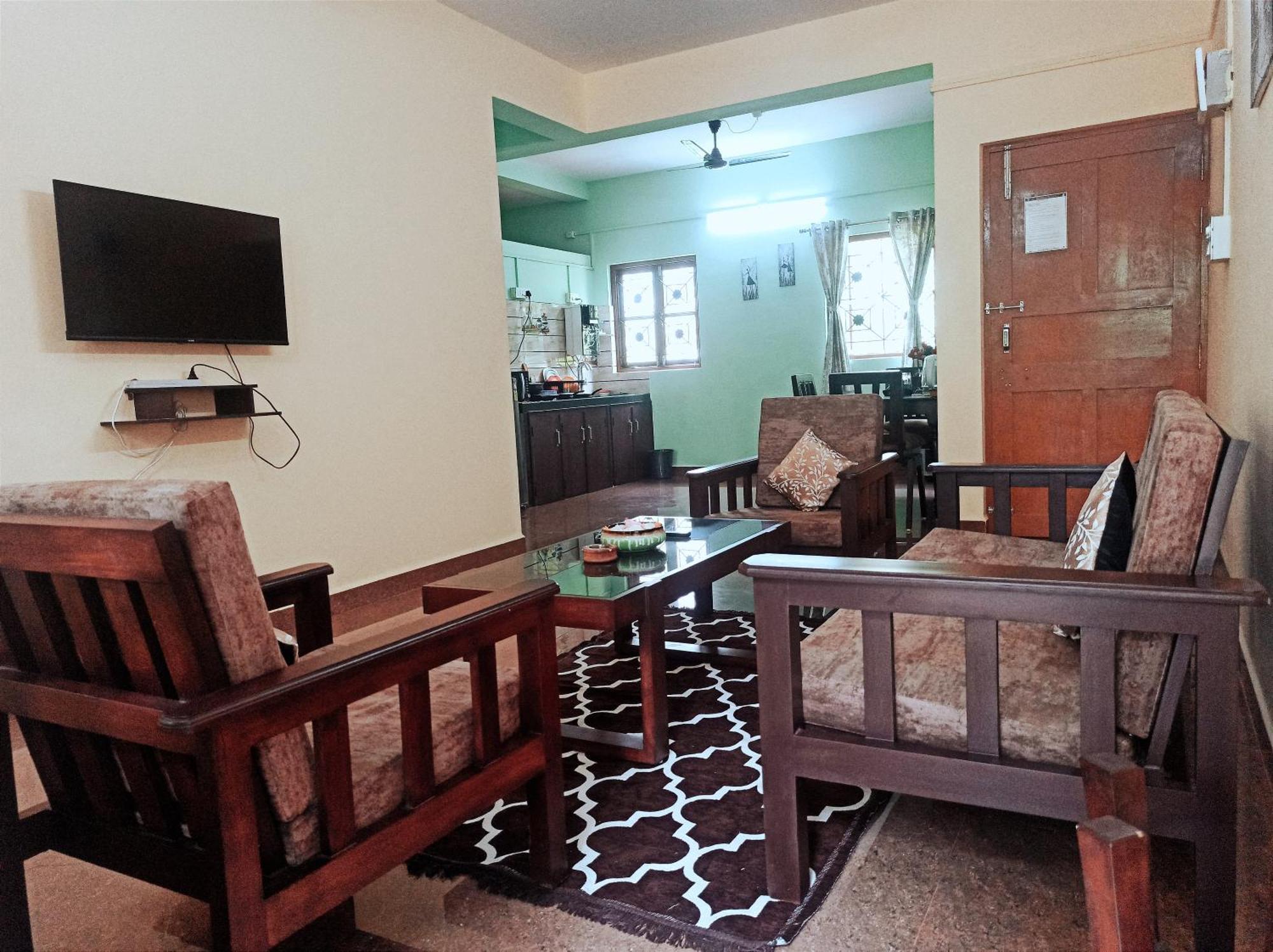 Benirosa Homestay 2 Velsao